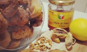 Biscotti integrali con farina siciliana Timilia e Miele ai fiori d
